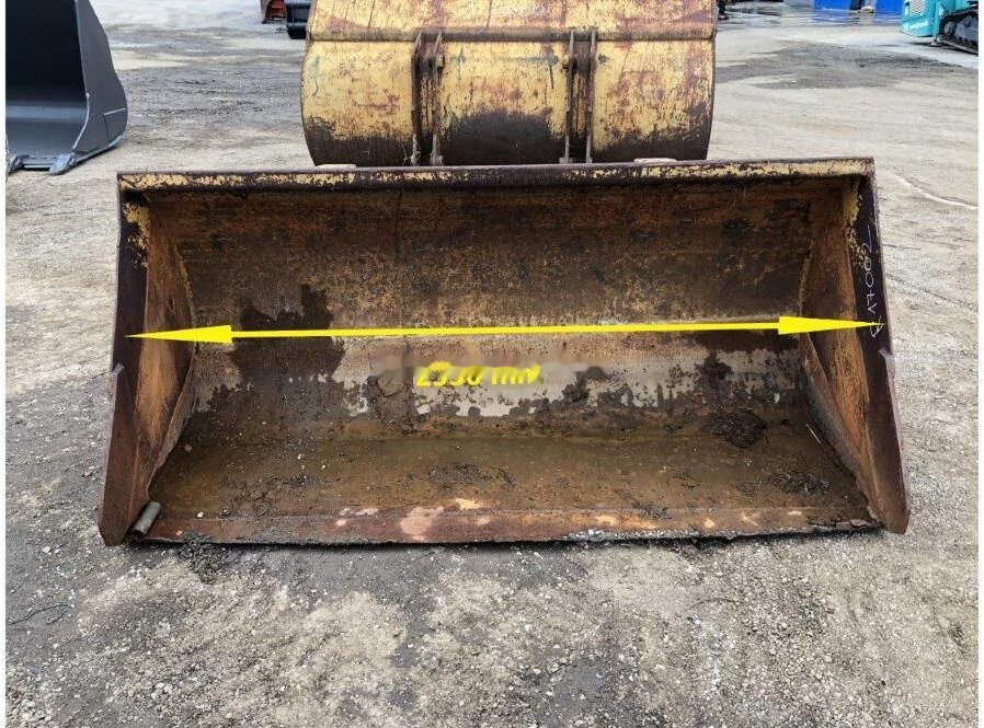 Loader bucket 2350 mm for Volvo BM4600 - Cazo cargador: foto 1 Loader bucket 2350 mm for Volvo BM4600 - Cazo cargador: foto 1