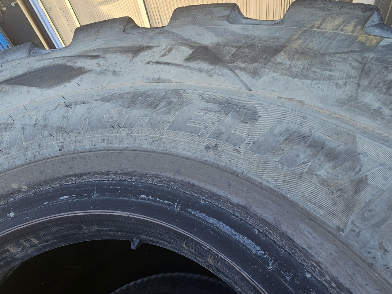 MICHELIN XMINE D2, 35/65R33 - Neumático para Cargadora de ruedas: foto 2 MICHELIN XMINE D2, 35/65R33 - Neumático para Cargadora de ruedas: foto 2