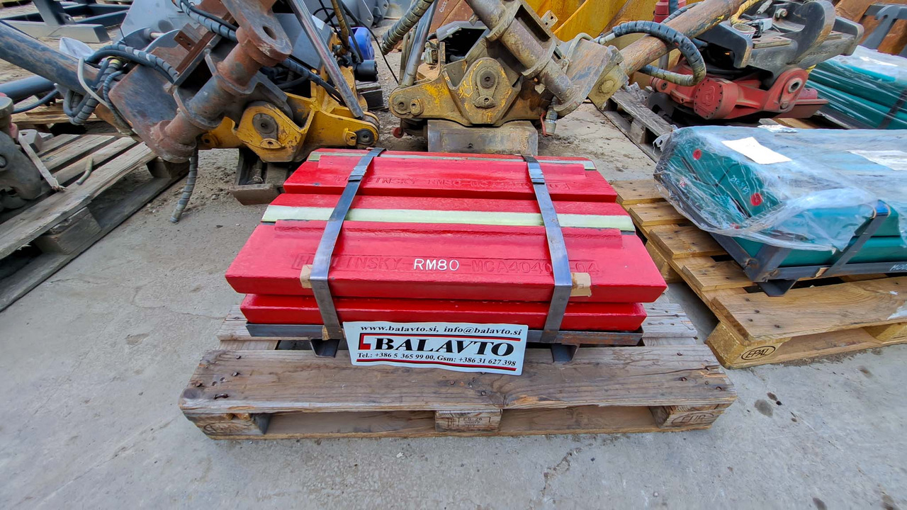 Blow bar Rubble Master RM80 for crusher - Piezas de recambio para Machacadora: foto 3 Blow bar Rubble Master RM80 for crusher - Piezas de recambio para Machacadora: foto 3