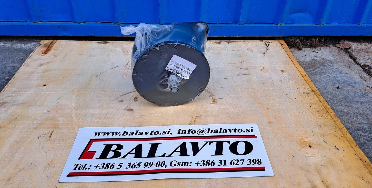 Rubber buffer for BOMAG compactors - Piezas de recambio para Compactador: foto 4 Rubber buffer for BOMAG compactors - Piezas de recambio para Compactador: foto 4