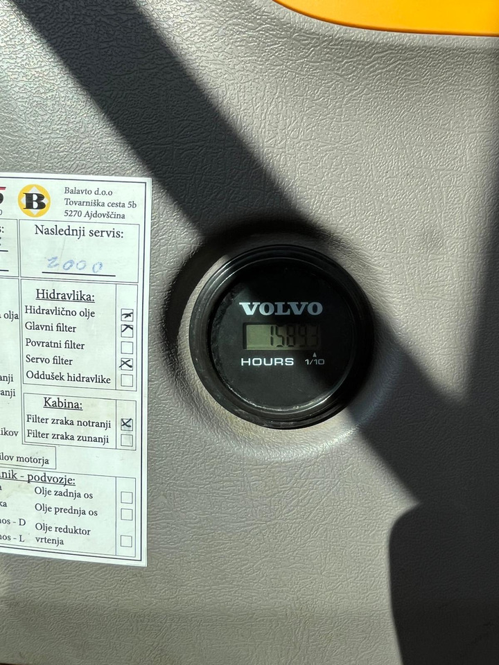 VOLVO ECR88D - Miniexcavadora: foto 5 VOLVO ECR88D - Miniexcavadora: foto 5