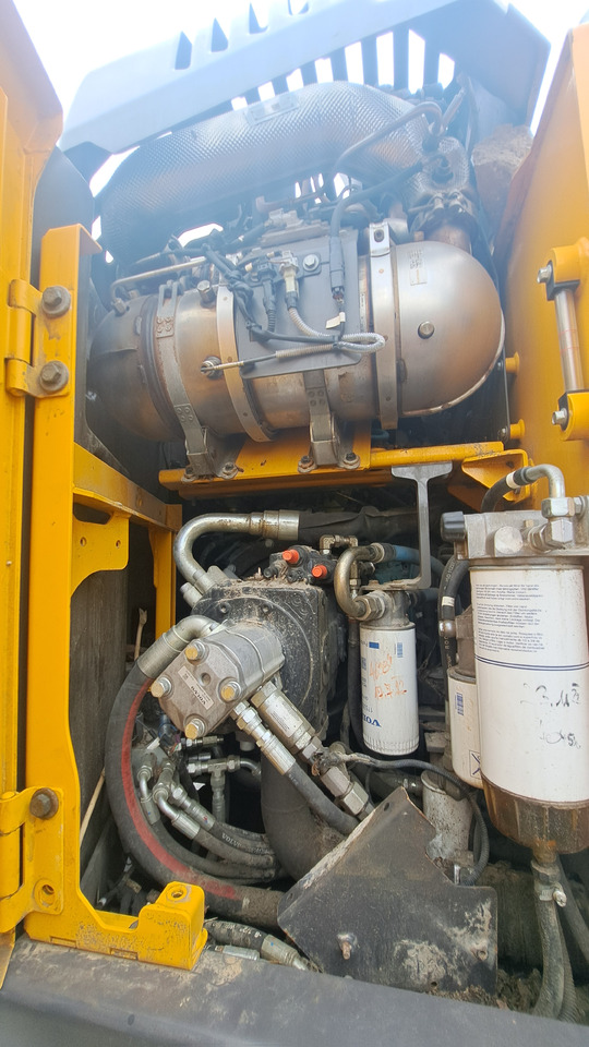 VOLVO EWR150E - Excavadora de ruedas: foto 4 VOLVO EWR150E - Excavadora de ruedas: foto 4