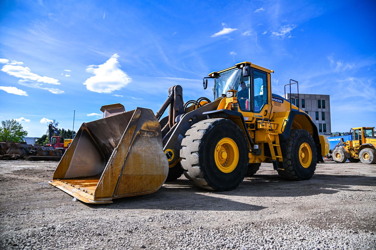 Cargadora de ruedas VOLVO L180H: foto 1