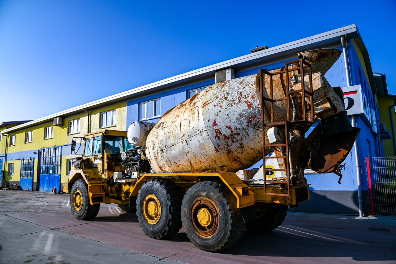 Volvo A25C 6X6 - Camión hormigonera: foto 4 Volvo A25C 6X6 - Camión hormigonera: foto 4