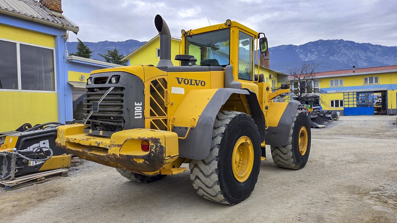 Volvo L110E - Cargadora de ruedas: foto 4 Volvo L110E - Cargadora de ruedas: foto 4