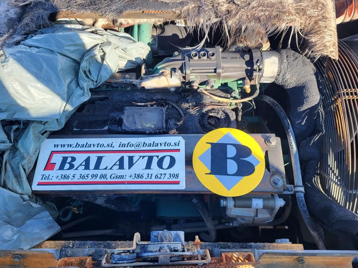 Volvo engine 15165687 for Volvo EW160D - Motor para Excavadora: foto 2 Volvo engine 15165687 for Volvo EW160D - Motor para Excavadora: foto 2