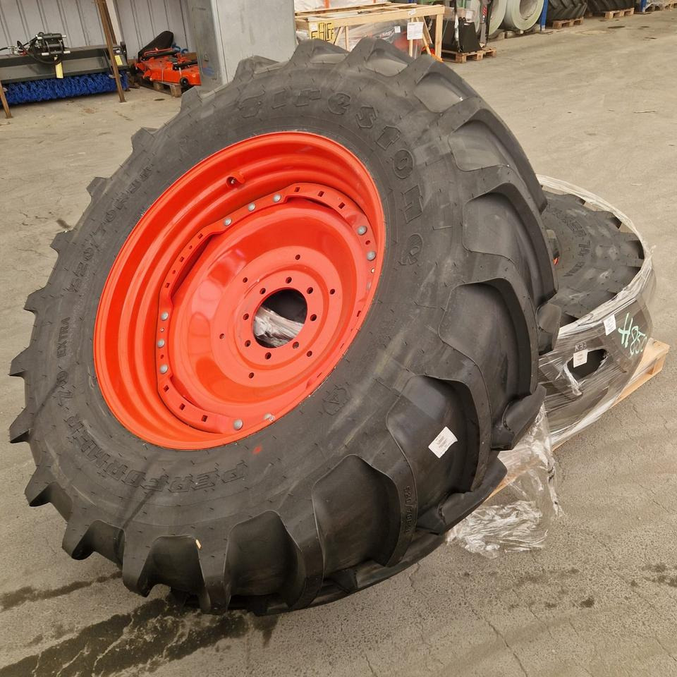 Reifen Räder Firestone 520/70R38 Performer 70 extra 150D 147E - Neumáticos y llantas: foto 1 Reifen Räder Firestone 520/70R38 Performer 70 extra 150D 147E - Neumáticos y llantas: foto 1