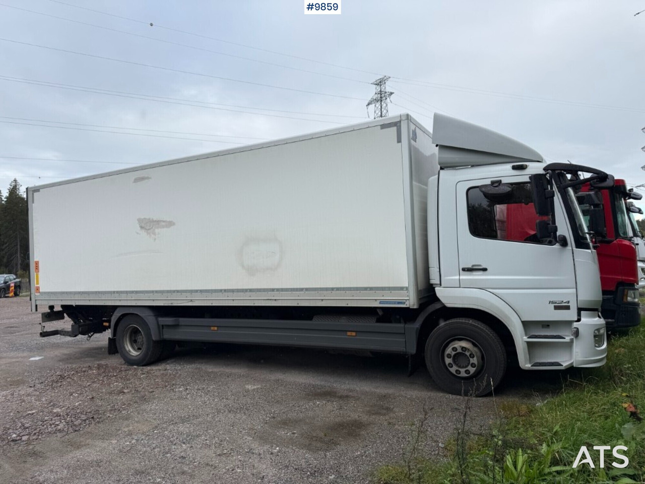 Box Truck Mercedes Benz Atego 1524 with openable side - Camión caja cerrada: foto 2 Box Truck Mercedes Benz Atego 1524 with openable side - Camión caja cerrada: foto 2