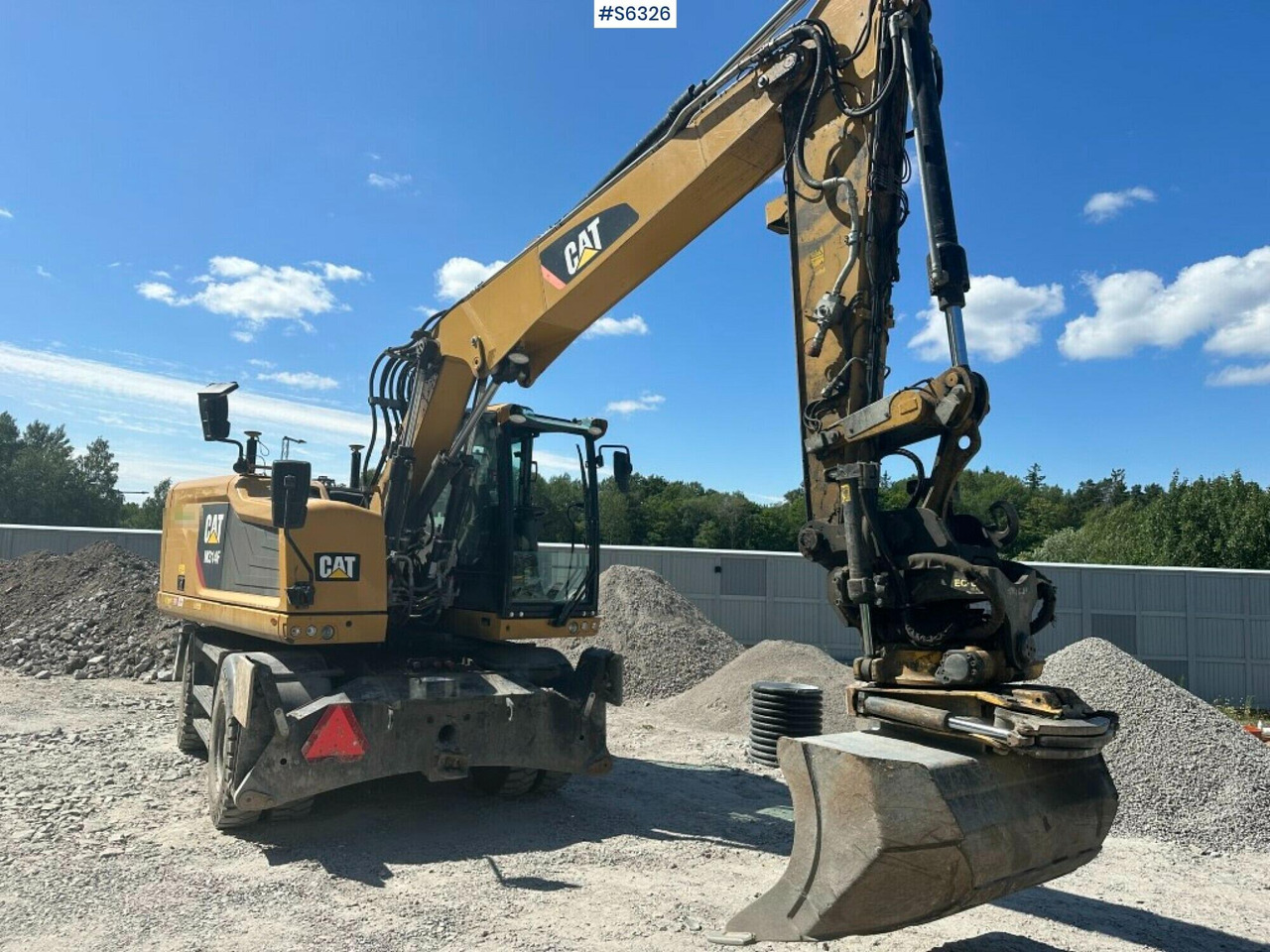 CAT M314F WITH ROTOR TILT, DIGGING SYSTEM, TOOLS AND TIPPER - Excavadora: foto 1 CAT M314F WITH ROTOR TILT, DIGGING SYSTEM, TOOLS AND TIPPER - Excavadora: foto 1
