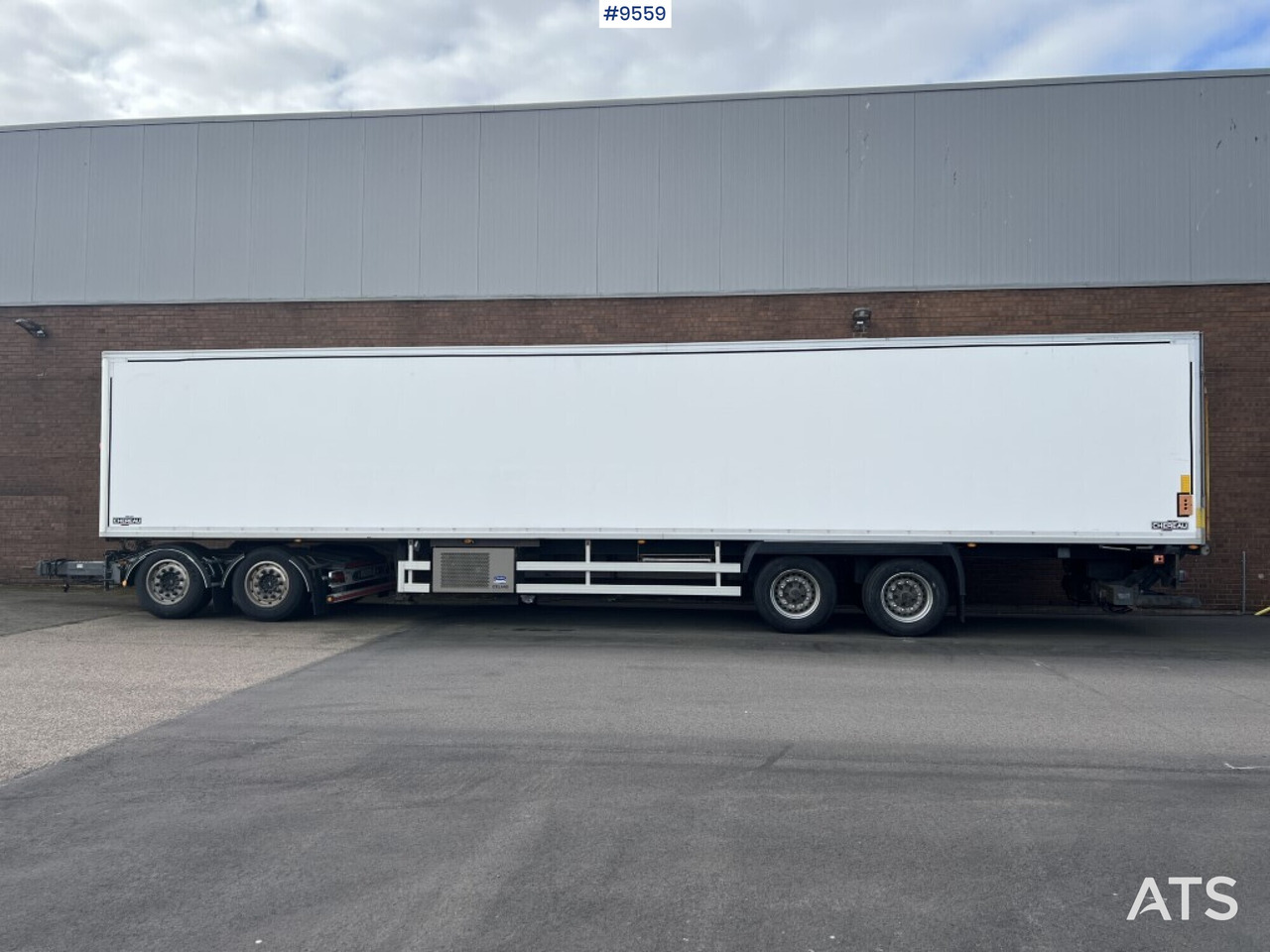 Container trailer Chereau CSD2 with Dolly - Caja cerrada remolque: foto 1 Container trailer Chereau CSD2 with Dolly - Caja cerrada remolque: foto 1