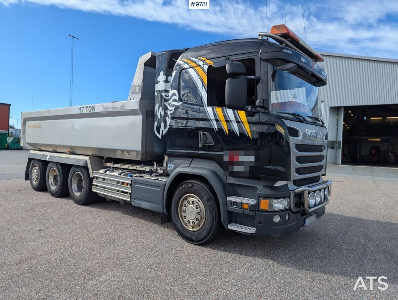 Dump truck Scania R520 8X4 - Volquete camión: foto 2 Dump truck Scania R520 8X4 - Volquete camión: foto 2