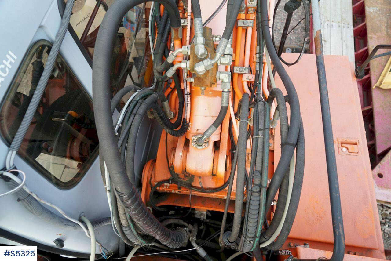 Excavadora EXCAVATOR Hitachi  EX165W with tools: foto 6