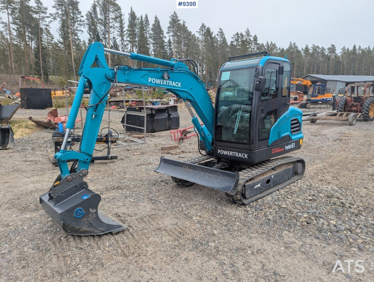 Excavator Powertrack HE 35 with buckets (see video) - Miniexcavadora: foto 1 Excavator Powertrack HE 35 with buckets (see video) - Miniexcavadora: foto 1