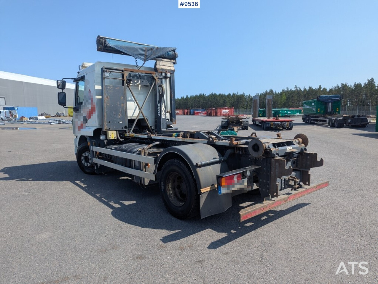 Hooklift Truck Daf FA LF260I - Multibasculante camión: foto 3 Hooklift Truck Daf FA LF260I - Multibasculante camión: foto 3