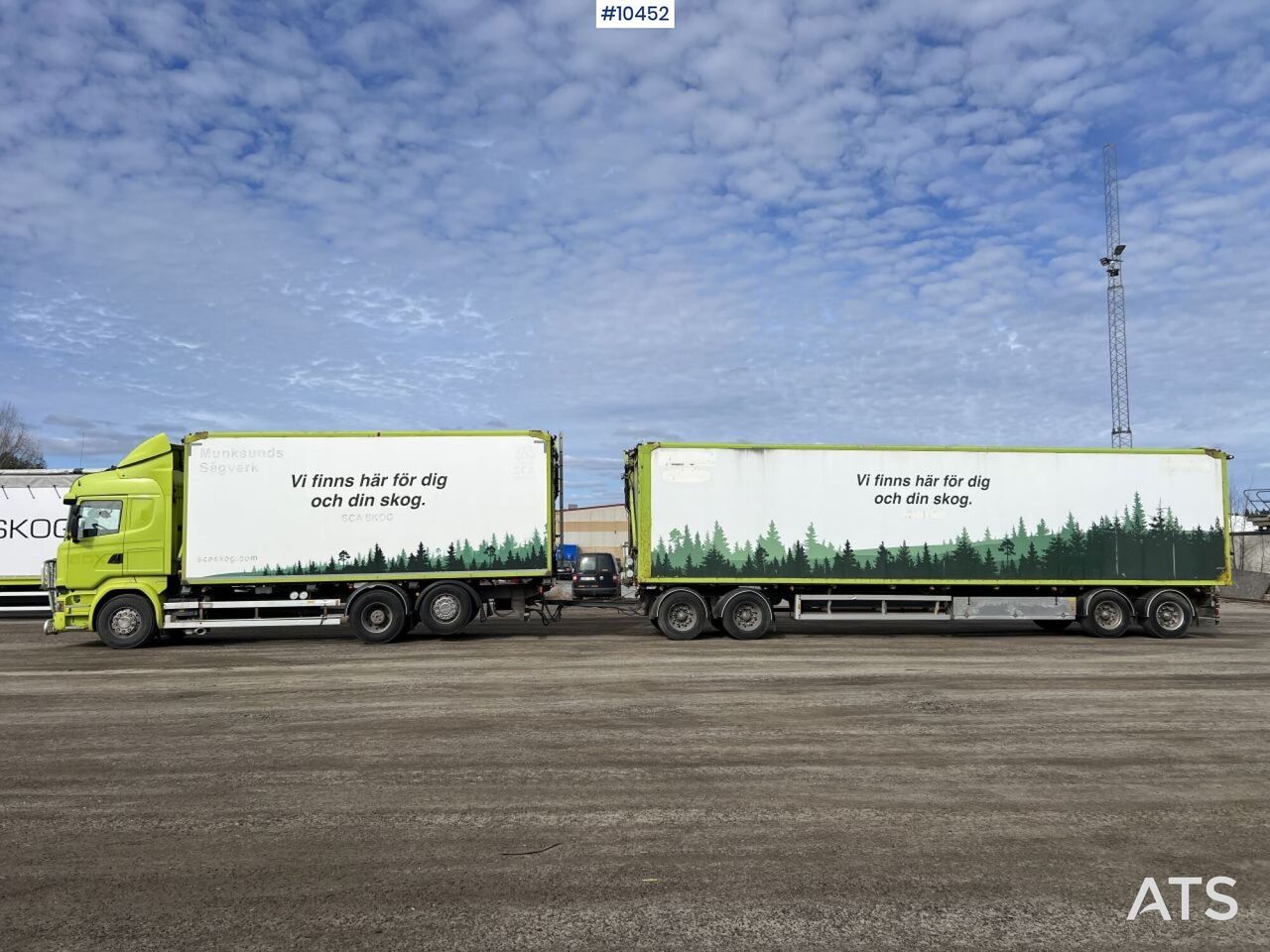 SCANIA R580 Wood Chip Truck – Truck and Trailer (VIDEO) - Camión caja cerrada: foto 3 SCANIA R580 Wood Chip Truck – Truck and Trailer (VIDEO) - Camión caja cerrada: foto 3