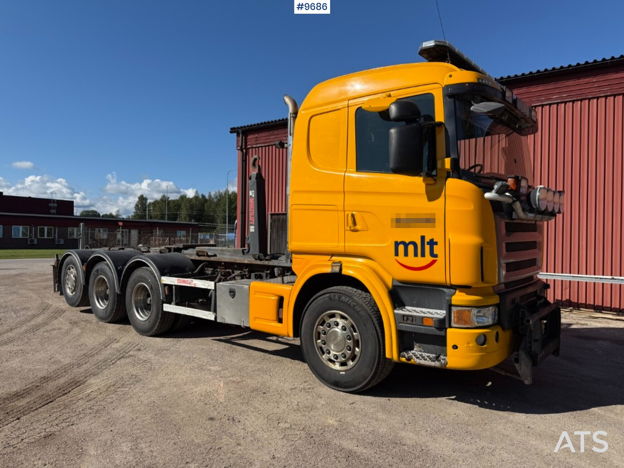 Scania G440 8X4 Lastväxlare plog och saltutrustad Rep.objekt - Multibasculante camión: foto 2 Scania G440 8X4 Lastväxlare plog och saltutrustad Rep.objekt - Multibasculante camión: foto 2