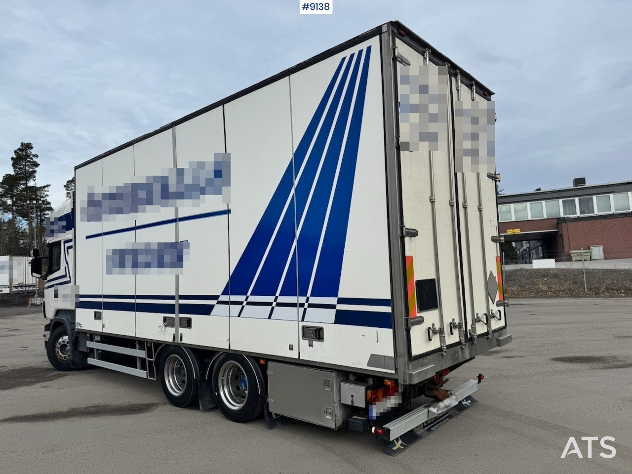 Scania R480/470 6x2 Box Truck with full side opening (VIDEO) - Camión caja cerrada: foto 3 Scania R480/470 6x2 Box Truck with full side opening (VIDEO) - Camión caja cerrada: foto 3