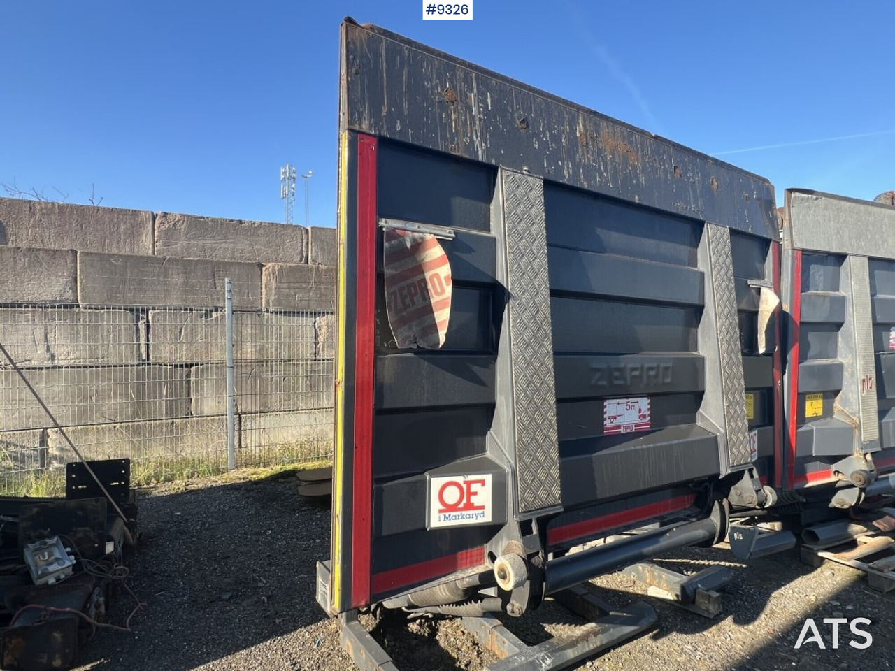 Tail lift Zepro Z2000-175MA - Trampilla elevadora: foto 2 Tail lift Zepro Z2000-175MA - Trampilla elevadora: foto 2