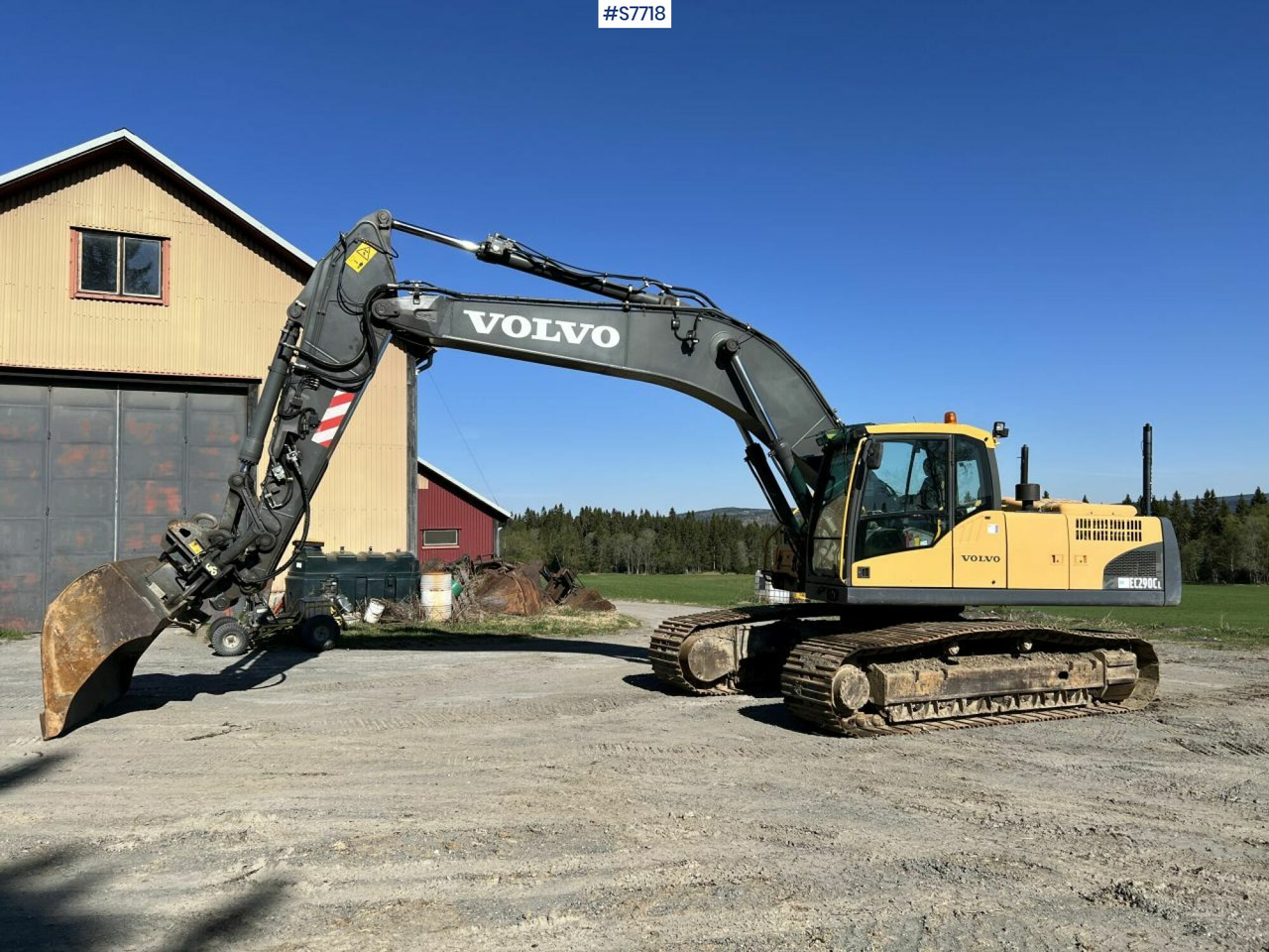 VOLVO EC 290 CL WITH DIGGING SYSTEM AND GEAR (SEE VIDEO) - Excavadora: foto 1 VOLVO EC 290 CL WITH DIGGING SYSTEM AND GEAR (SEE VIDEO) - Excavadora: foto 1