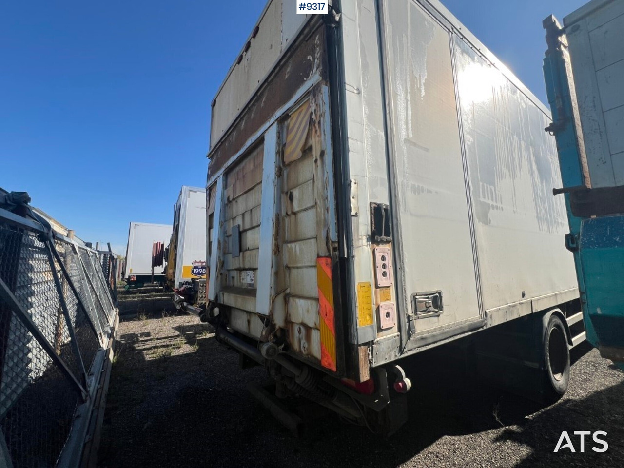 VOLVO FM-340 4X2 Box Truck - Camión caja cerrada: foto 5 VOLVO FM-340 4X2 Box Truck - Camión caja cerrada: foto 5