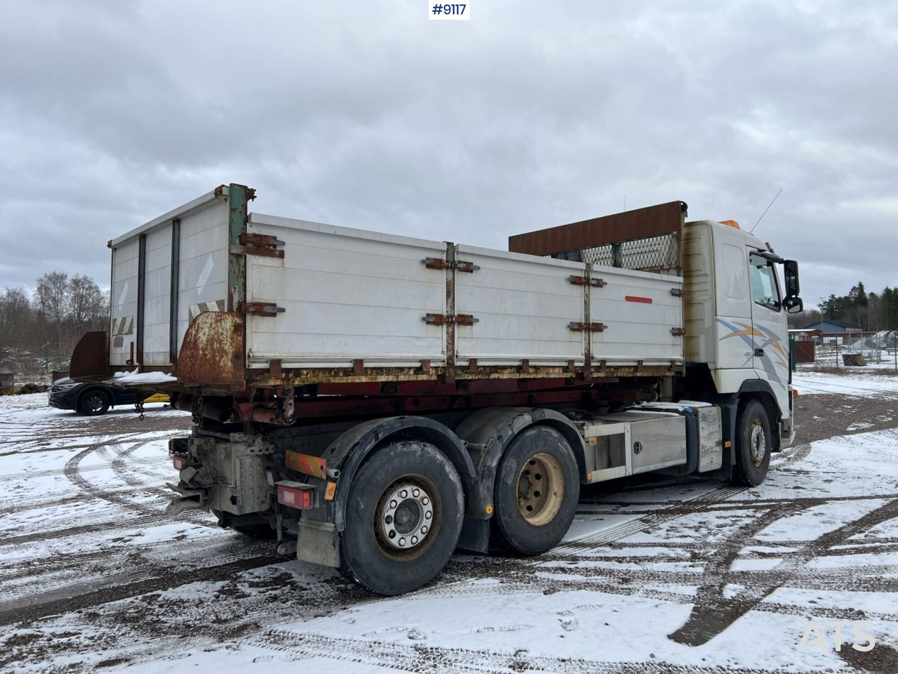 Volvo FH480 Laxo lock with flatbed (VIDEO) - Volquete camión: foto 3 Volvo FH480 Laxo lock with flatbed (VIDEO) - Volquete camión: foto 3