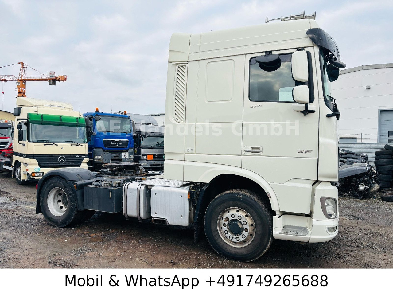 DAF XF 530 SC BL PXP 4x4 *Retarder/Hydr./Standklima - Cabeza tractora: foto 4 DAF XF 530 SC BL PXP 4x4 *Retarder/Hydr./Standklima - Cabeza tractora: foto 4