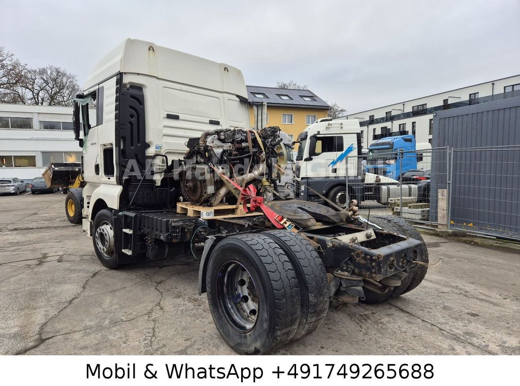 MAN TGX 18.440 XLX BL *Retarder/ADR/ACC/LDW MAN TGX 18.440 XLX BL *Retarder/ADR/ACC/LDW - Cabeza tractora: foto 3 MAN TGX 18.440 XLX BL *Retarder/ADR/ACC/LDW MAN TGX 18.440 XLX BL *Retarder/ADR/ACC/LDW - Cabeza tractora: foto 3