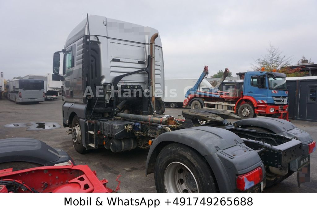 MAN TGX 18.460 XLX 4x4 HydroDrive *Pritarder/1000L - Cabeza tractora: foto 4 MAN TGX 18.460 XLX 4x4 HydroDrive *Pritarder/1000L - Cabeza tractora: foto 4