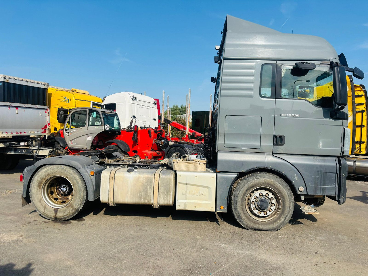 MAN TGX 18.500 XLX BL HydroDrive 4x4 *Pritarder/Hydr - Cabeza tractora: foto 2 MAN TGX 18.500 XLX BL HydroDrive 4x4 *Pritarder/Hydr - Cabeza tractora: foto 2