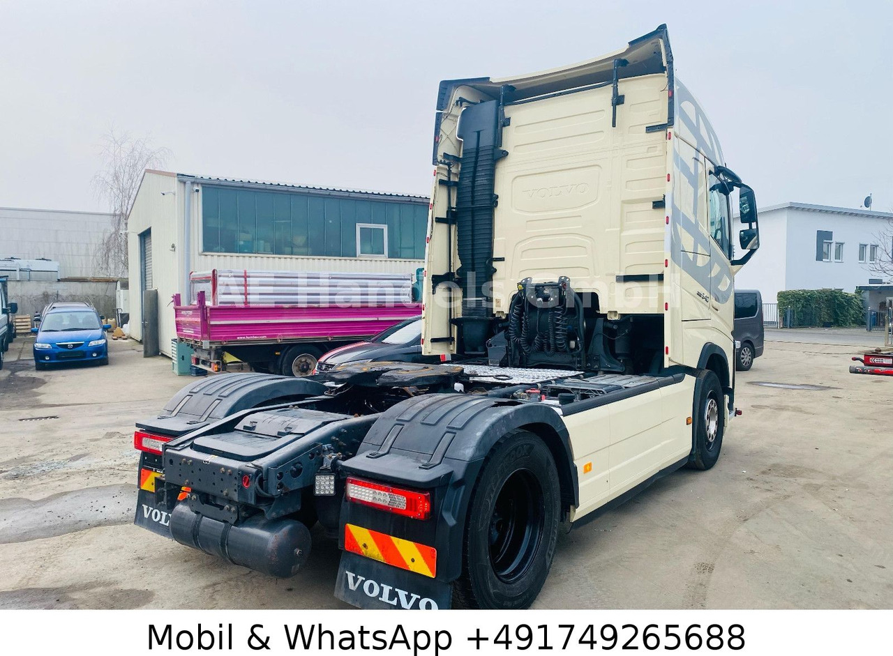 Volvo FH 540 Globe BL I-Shift Dual*VEB/2-KreisHydr/ACC - Cabeza tractora: foto 3 Volvo FH 540 Globe BL I-Shift Dual*VEB/2-KreisHydr/ACC - Cabeza tractora: foto 3