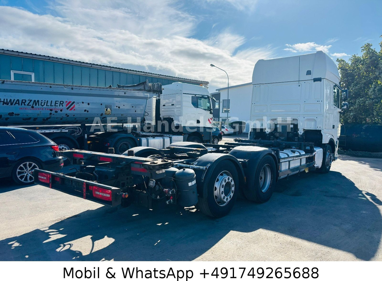 DAF XF480 SSC BDF *Retarder/Lenk+Lift/ACC/2xTank/AHK - Portacontenedore/ Intercambiable camión: foto 3 DAF XF480 SSC BDF *Retarder/Lenk+Lift/ACC/2xTank/AHK - Portacontenedore/ Intercambiable camión: foto 3