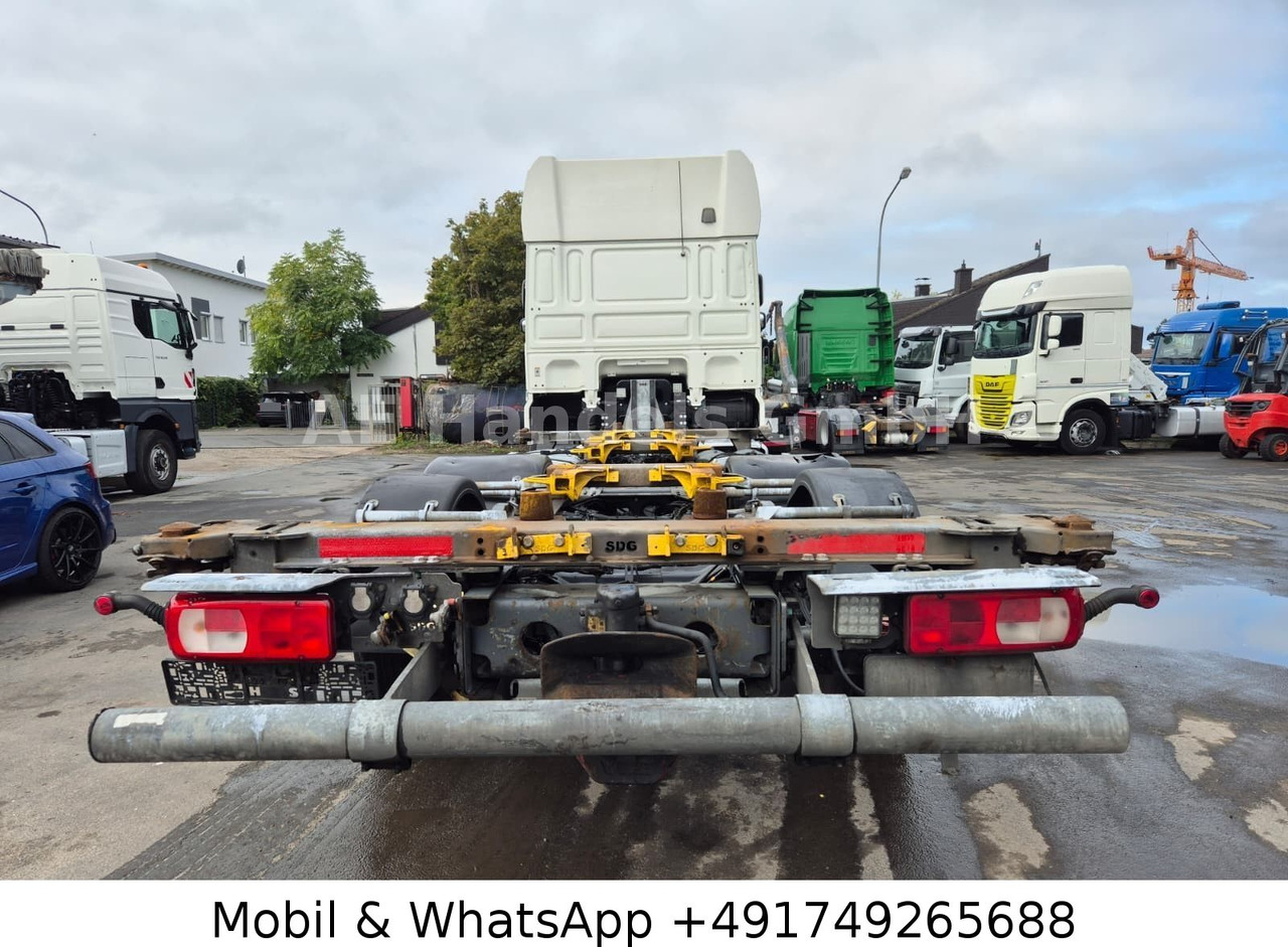 DAF XF480 SSC BDF *Retarder/Lift/ACC/2xTank/AHK/LDW - Portacontenedore/ Intercambiable camión: foto 5 DAF XF480 SSC BDF *Retarder/Lift/ACC/2xTank/AHK/LDW - Portacontenedore/ Intercambiable camión: foto 5