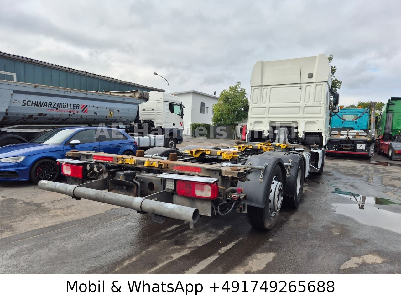 DAF XF480 SSC BDF *Retarder/Lift/ACC/2xTank/AHK/LDW - Portacontenedore/ Intercambiable camión: foto 4 DAF XF480 SSC BDF *Retarder/Lift/ACC/2xTank/AHK/LDW - Portacontenedore/ Intercambiable camión: foto 4