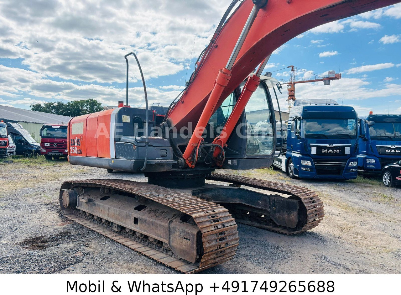 Hitachi ZX250LCN-3 *16.800 STD/Monoausleger/OilQuick - Excavadora de cadenas: foto 2 Hitachi ZX250LCN-3 *16.800 STD/Monoausleger/OilQuick - Excavadora de cadenas: foto 2