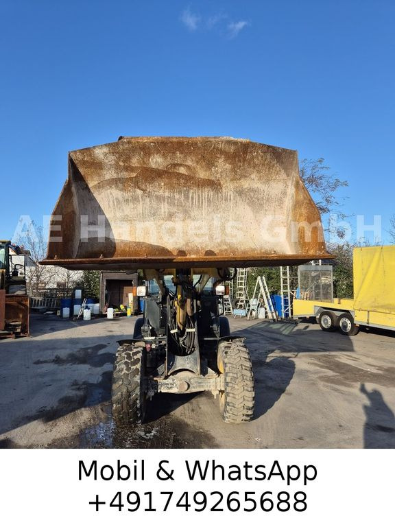 Komatsu WA70-7 *Schaufel-1,5m³/Gabel/Schnellwechsler Komatsu WA70-7 *Schaufel-1,5m³/Gabel/Schnellwechsler - Cargadora de ruedas: foto 3 Komatsu WA70-7 *Schaufel-1,5m³/Gabel/Schnellwechsler Komatsu WA70-7 *Schaufel-1,5m³/Gabel/Schnellwechsler - Cargadora de ruedas: foto 3