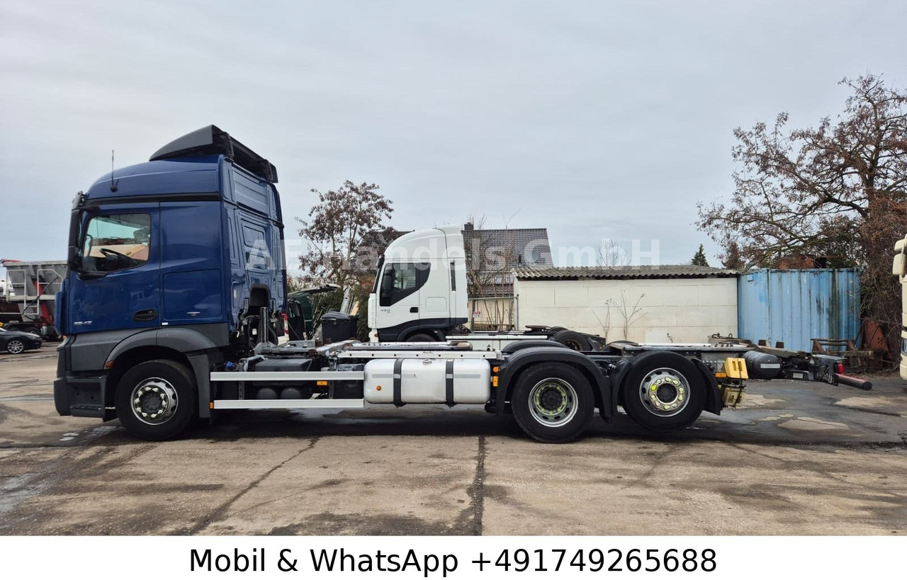 Mercedes-Benz Actros 4 2542 StreamSpace LL BDF *Retader/Multi - Portacontenedore/ Intercambiable camión: foto 3 Mercedes-Benz Actros 4 2542 StreamSpace LL BDF *Retader/Multi - Portacontenedore/ Intercambiable camión: foto 3