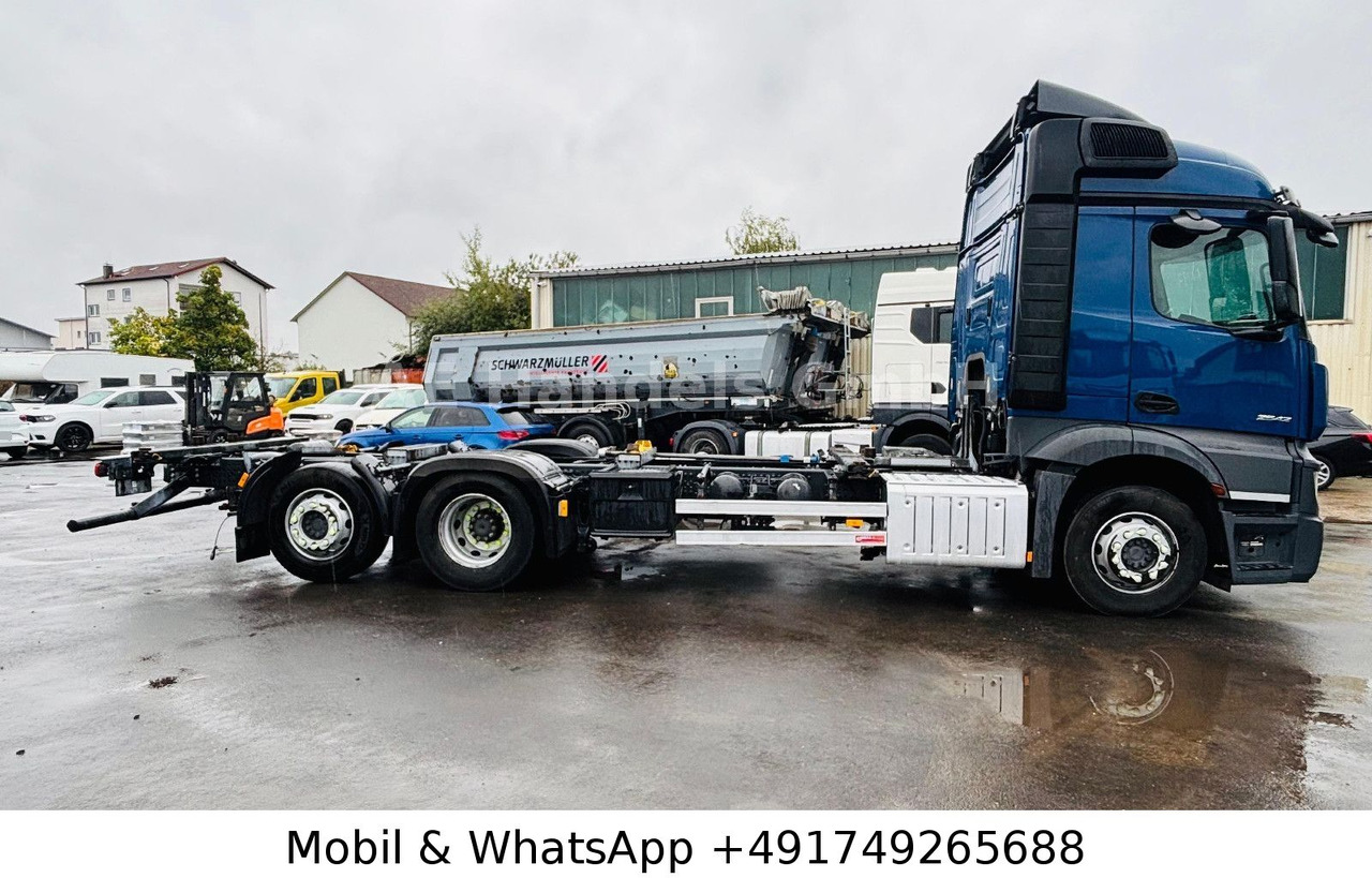 Mercedes-Benz Actros IV 2542 L StreamSpace BDF *Retarder/Lift - Portacontenedore/ Intercambiable camión: foto 2 Mercedes-Benz Actros IV 2542 L StreamSpace BDF *Retarder/Lift - Portacontenedore/ Intercambiable camión: foto 2