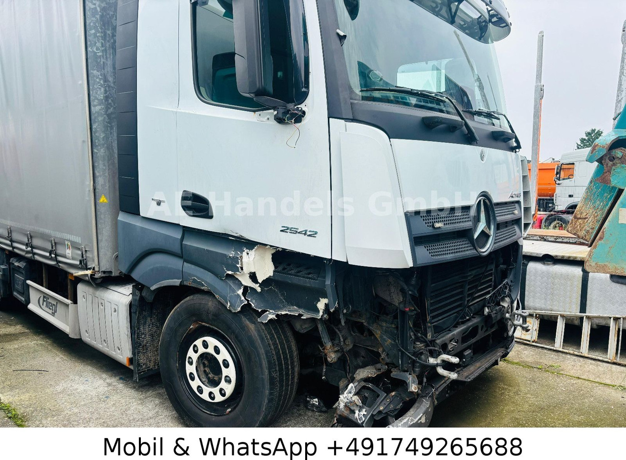 Mercedes-Benz Actros IV 2642 L LL 6x2*Retarder/Standklima/Lift - Camión lona: foto 5 Mercedes-Benz Actros IV 2642 L LL 6x2*Retarder/Standklima/Lift - Camión lona: foto 5