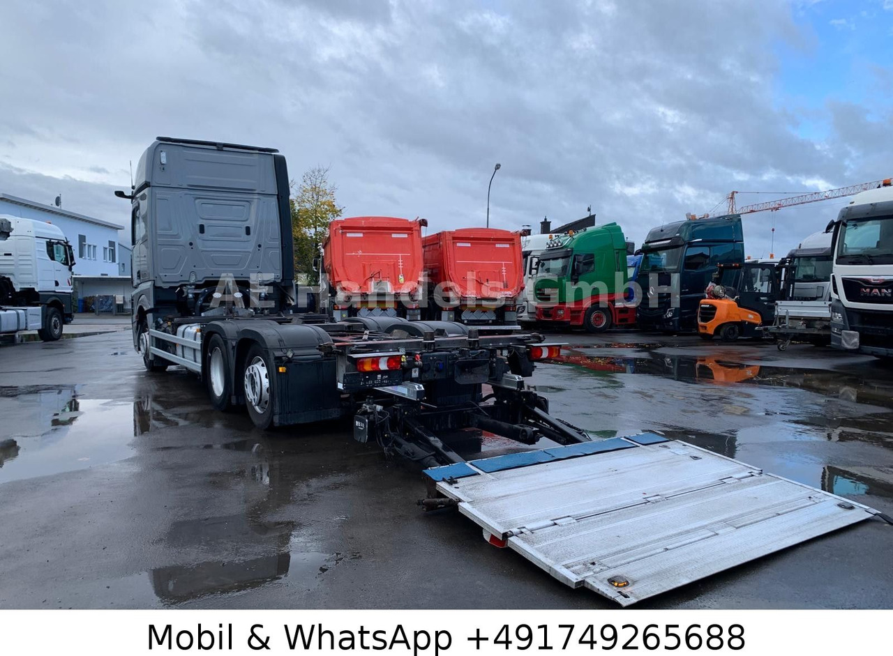 Mercedes-Benz Actros V 2545 GigaSpace BDF LL*Retarder/LBW/L+L - Portacontenedore/ Intercambiable camión: foto 3 Mercedes-Benz Actros V 2545 GigaSpace BDF LL*Retarder/LBW/L+L - Portacontenedore/ Intercambiable camión: foto 3
