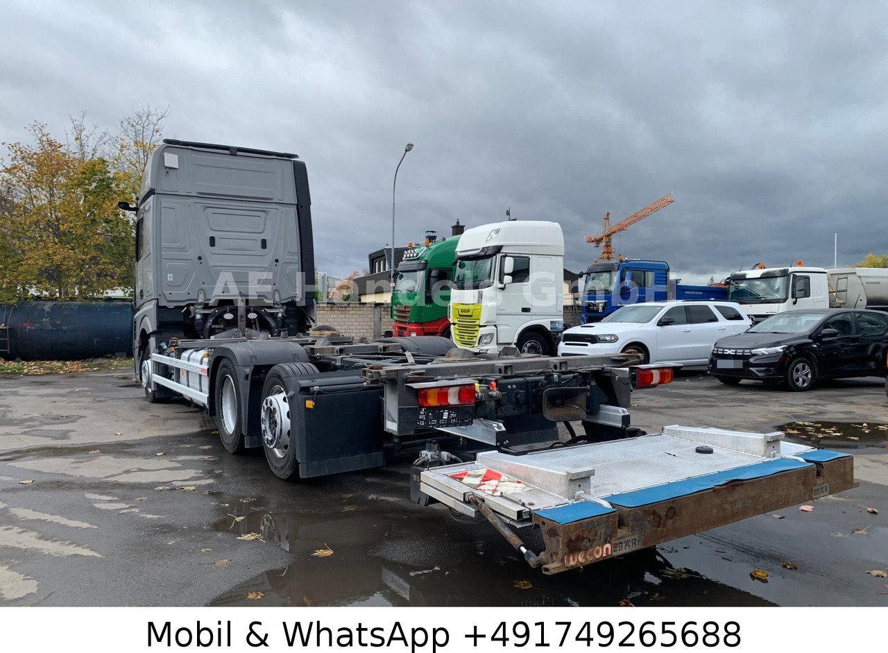 Mercedes-Benz Actros V 2545 GigaSpace BDF LL*Retarder/LBW/L+L - Portacontenedore/ Intercambiable camión: foto 4 Mercedes-Benz Actros V 2545 GigaSpace BDF LL*Retarder/LBW/L+L - Portacontenedore/ Intercambiable camión: foto 4