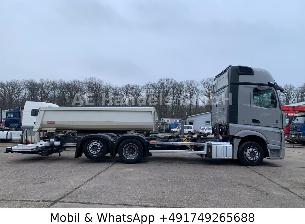 Mercedes-Benz Actros V 2545 GigaSpace BDF *Retarder/Multi/LBW - Portacontenedore/ Intercambiable camión: foto 2 Mercedes-Benz Actros V 2545 GigaSpace BDF *Retarder/Multi/LBW - Portacontenedore/ Intercambiable camión: foto 2