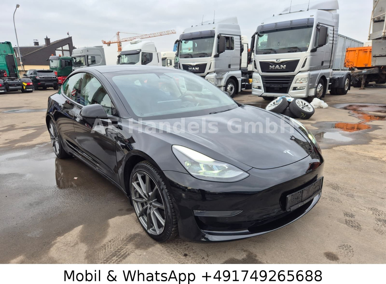 Tesla Model 3 Long Range Dual Motor AWD *8-Fachbereift - Sedan: foto 1 Tesla Model 3 Long Range Dual Motor AWD *8-Fachbereift - Sedan: foto 1