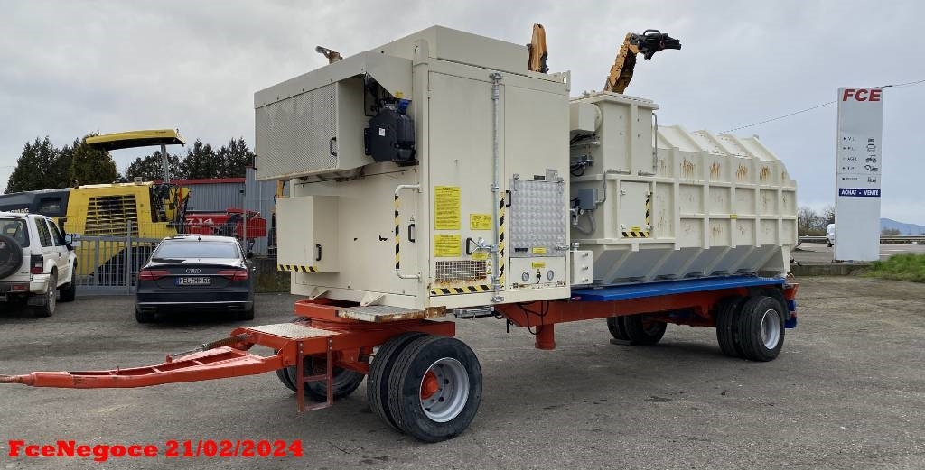 UNIVAC Aspirateur Mobile SC90DAV9AR-C - Autocaravana: foto 1 UNIVAC Aspirateur Mobile SC90DAV9AR-C - Autocaravana: foto 1