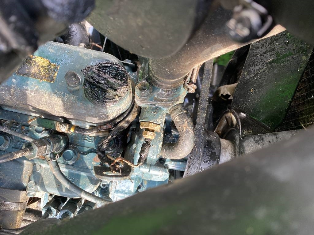 Cargadora articulada Avant M 528 EIPTT /Certificat CE endommagée: foto 19