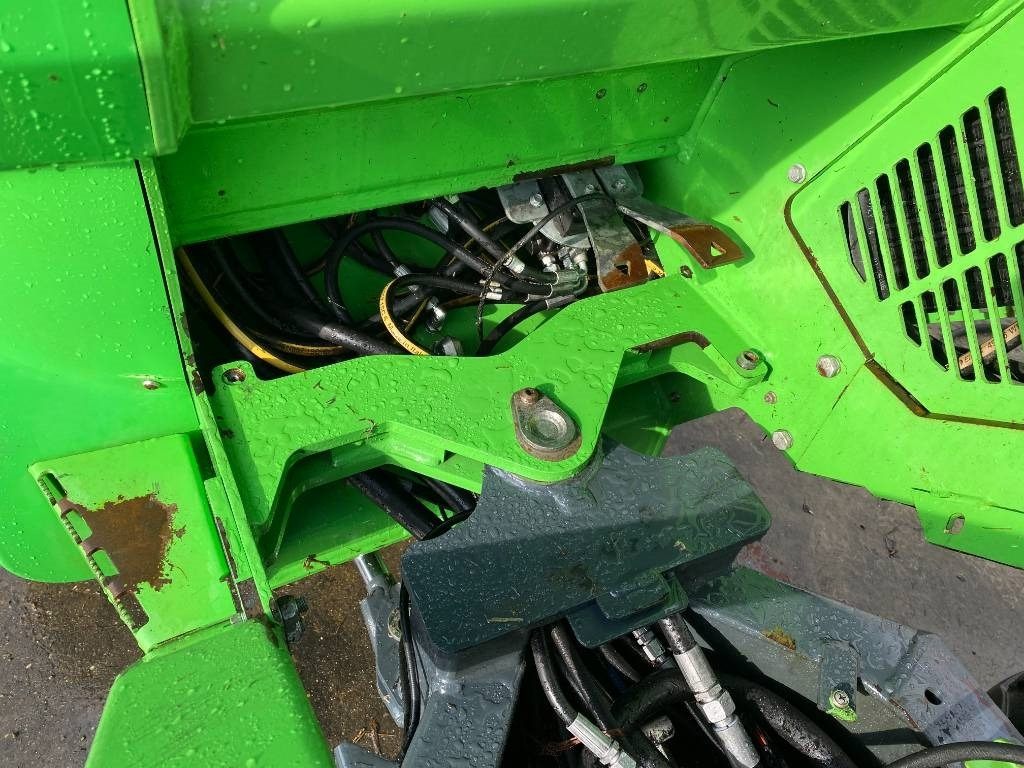 Cargadora articulada Avant M 528 EIPTT /Certificat CE endommagée: foto 20