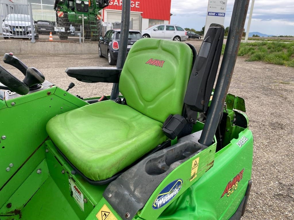 Cargadora articulada Avant M 528 EIPTT /Certificat CE endommagée: foto 33