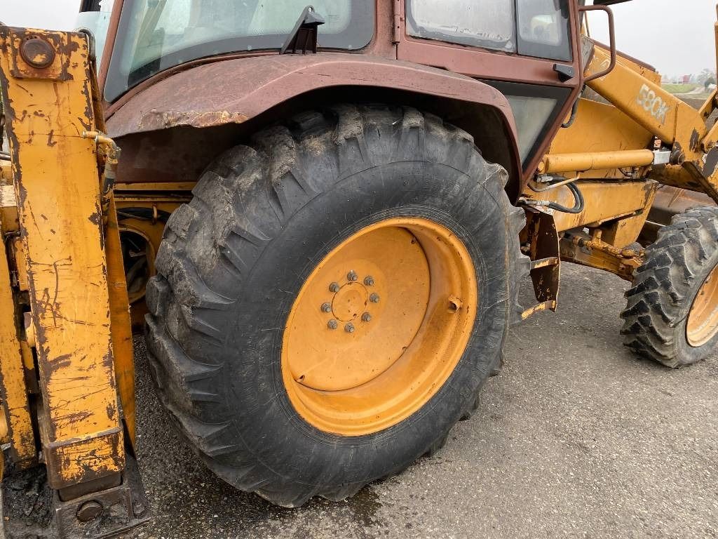 Retroexcavadora Case 580K-TURBO/EXTENDAHOE endommagée: foto 37