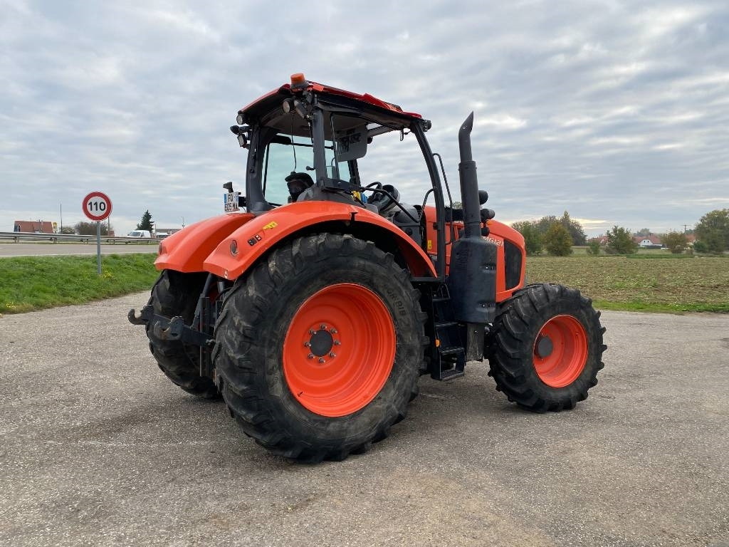 Kubota M6121 Carte Grise Française endommagé - Tractor: foto 4 Kubota M6121 Carte Grise Française endommagé - Tractor: foto 4