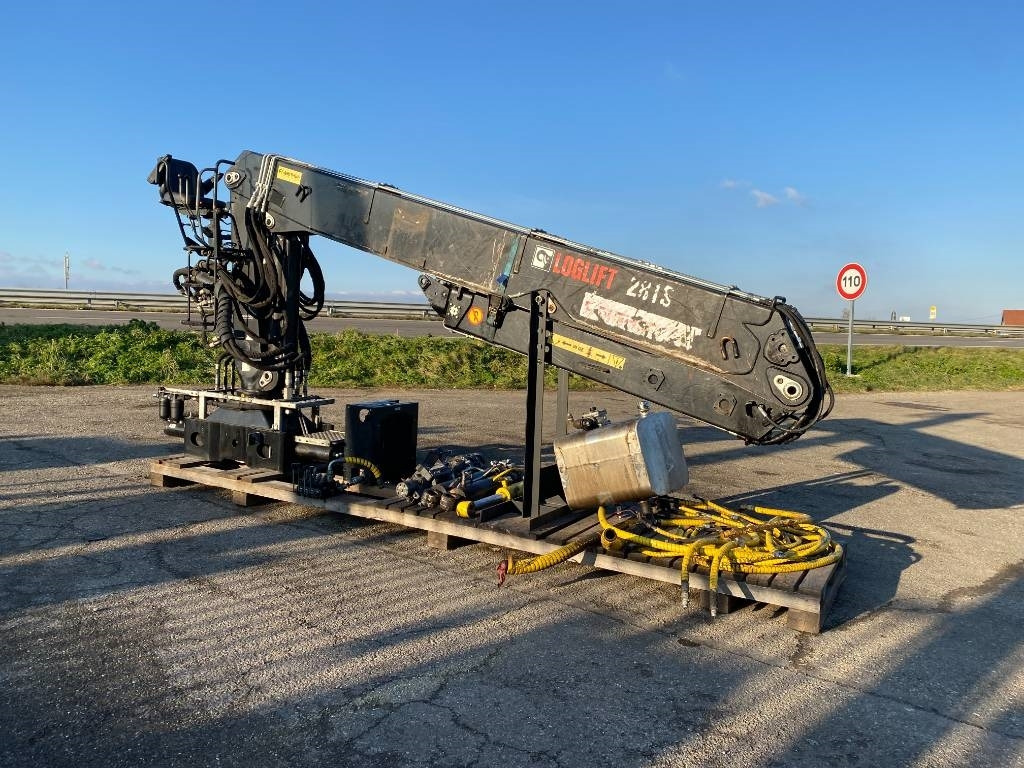 Loglift F281S-86 a réparer  - Grúa para camión: foto 3 Loglift F281S-86 a réparer  - Grúa para camión: foto 3