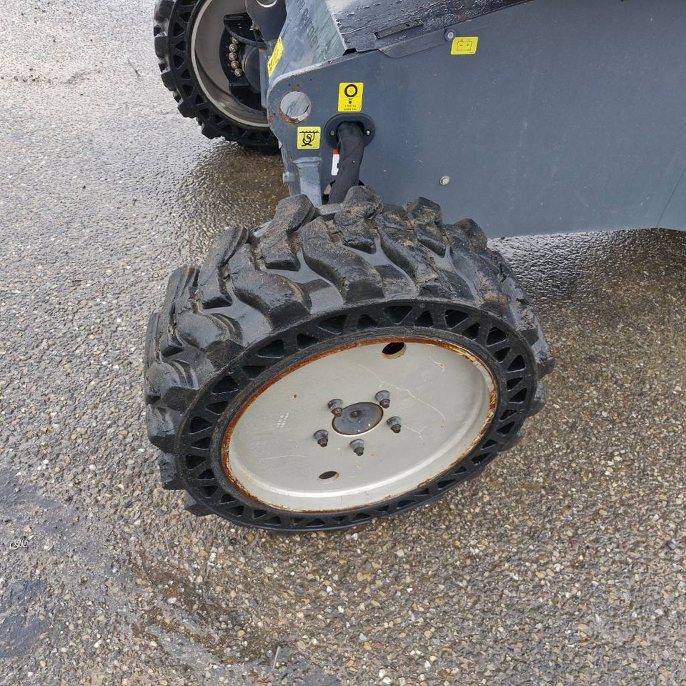 Plataforma articulada Manitou MAN GO12: foto 17